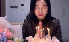 白丝英语课代表让我C了一节课